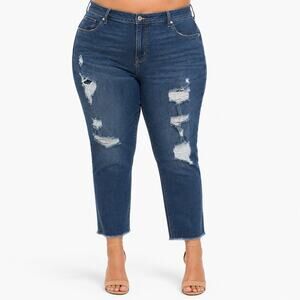Torrid Plus Size Medium Wash Distressed Raw Hem Boyfriend Crop Denim Jeans